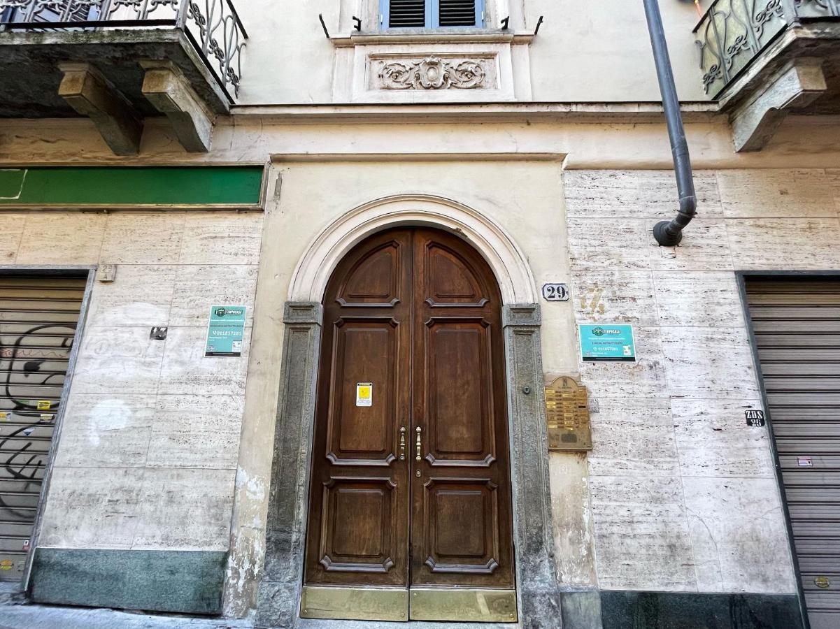 Italian Maison - Studio In The Heart Of Turín Exterior foto